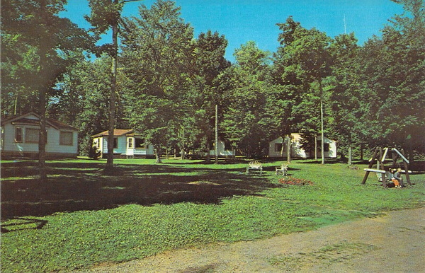 Weber Resort (Webers Resort, Gogebic Lodge) - Old Postcard View (newer photo)